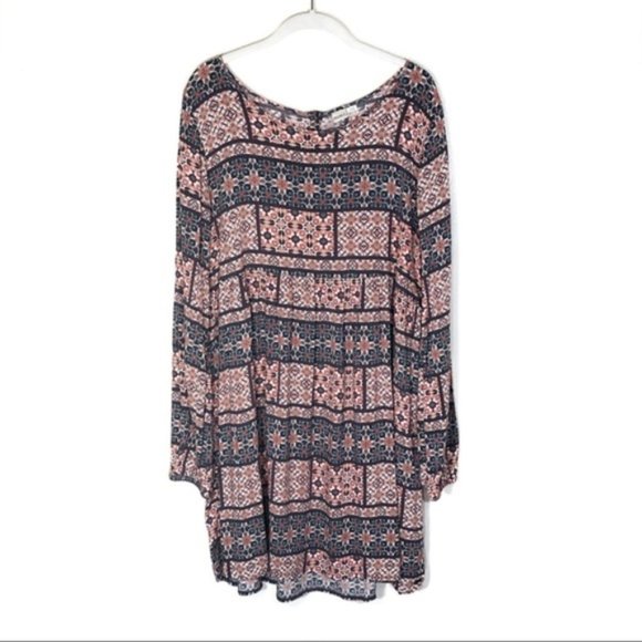 Roxy Dresses & Skirts - Roxy boho dress long sleeves red black white large